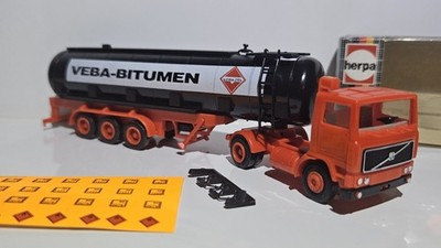 Herpa H0 1:87 LKW VOLVO F10 TANKWAGEN SATTELZUG WERBEMODELL ''VEBA-BITUMEN'' OVP