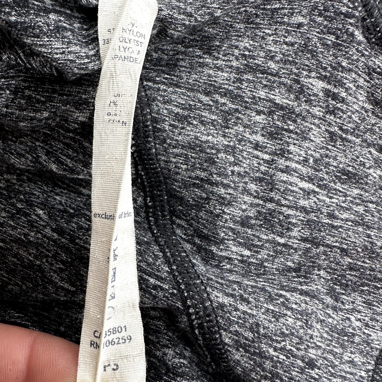 Lululemon Run Dash Half Zip Pullover Sweatshirt H… - image 4