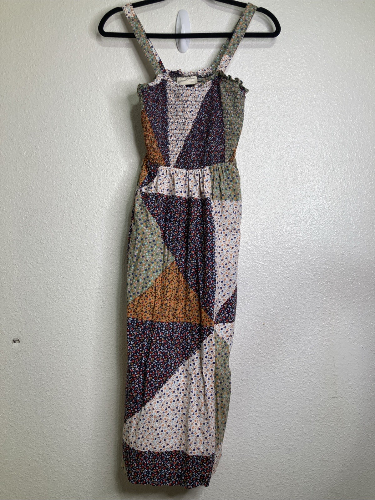 Universal Thread Patchwork Floral Smocked Sleevel… - image 1