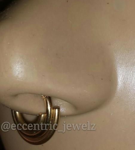 Nefertiti Septum 14g Gold Plated Clicker ***BONUS HEART SEPTUM INCLUDED*** - Picture 3 of 4