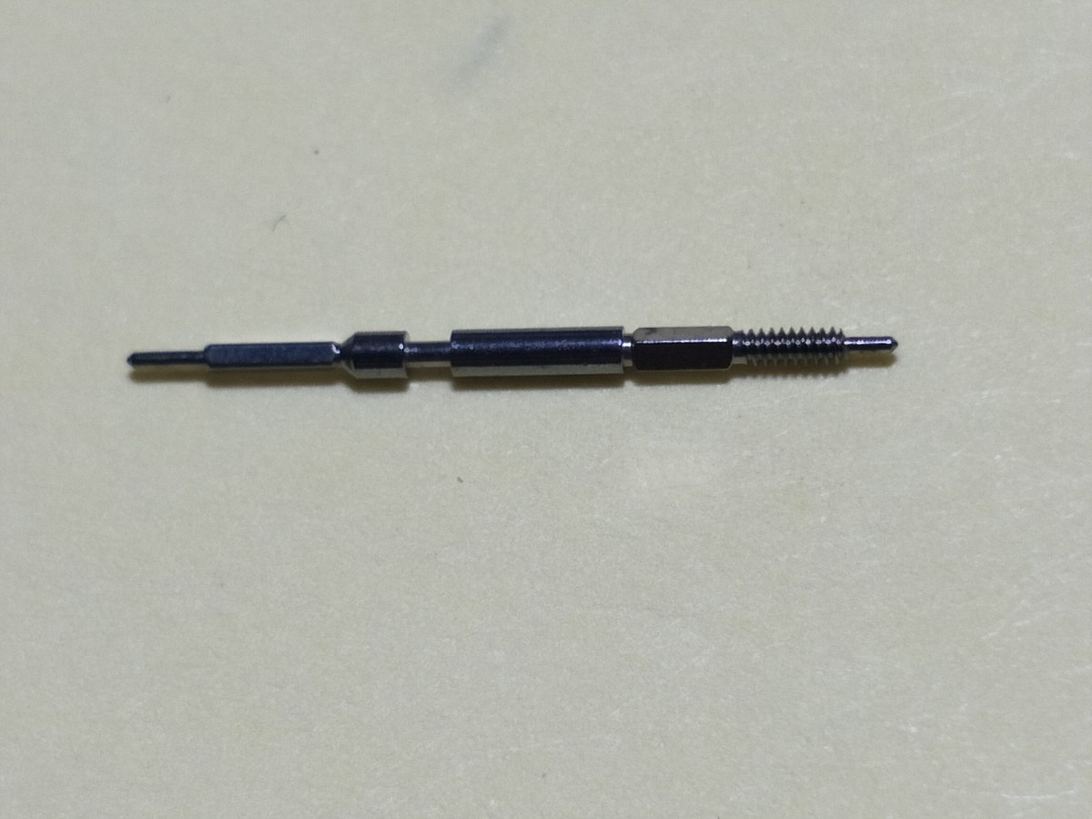 ORIGINAL WINDING STEM WITH 2 SQUARES SEIKO 7015, 7017-6020