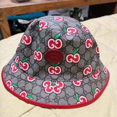 Gucci Apple Print GG Bucket Hat Fedora Pomme Size M 57CM Authentic