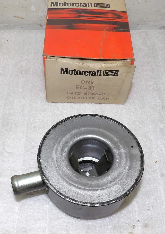 Ford Mustang Fairlane Cougar 1965 1966 1967 nuevo negro 289 390 427 tapa de llenado de aceite Foto 4 de 4