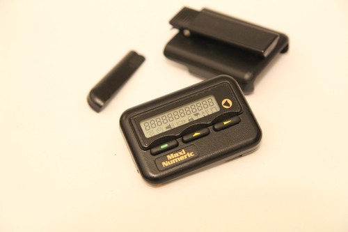 MAXI Numeric Pager Beeper Wyświetlacz LCD Klips do paska Kolekcjonerski Rzadki Vintage - Zdjęcie 4 z 11