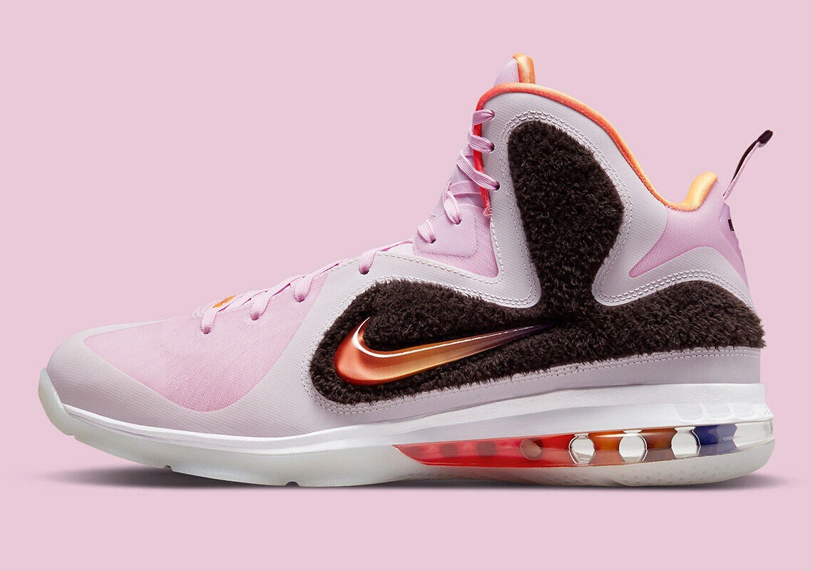 Nike LeBron IX Men s Shoes King of LA Regal Pink Black DJ3908 600