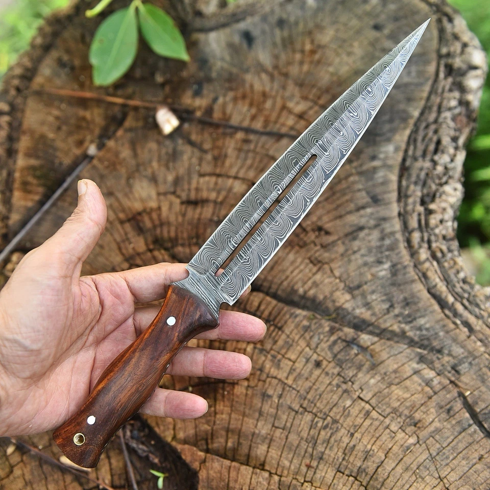 Daga de caza de acero Damasco hecha a mano hoja fija cuchillo de bota hoja de doble filo Foto 3 de 4