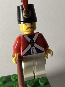 Lego Imperial Soldier Minifigure Pirates 6239