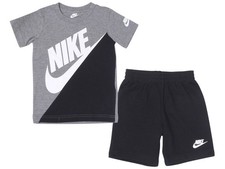 Nike Toddler Boy's Amplify T-Shirt  Shorts Set 2-Piece Black Sz. 2T
