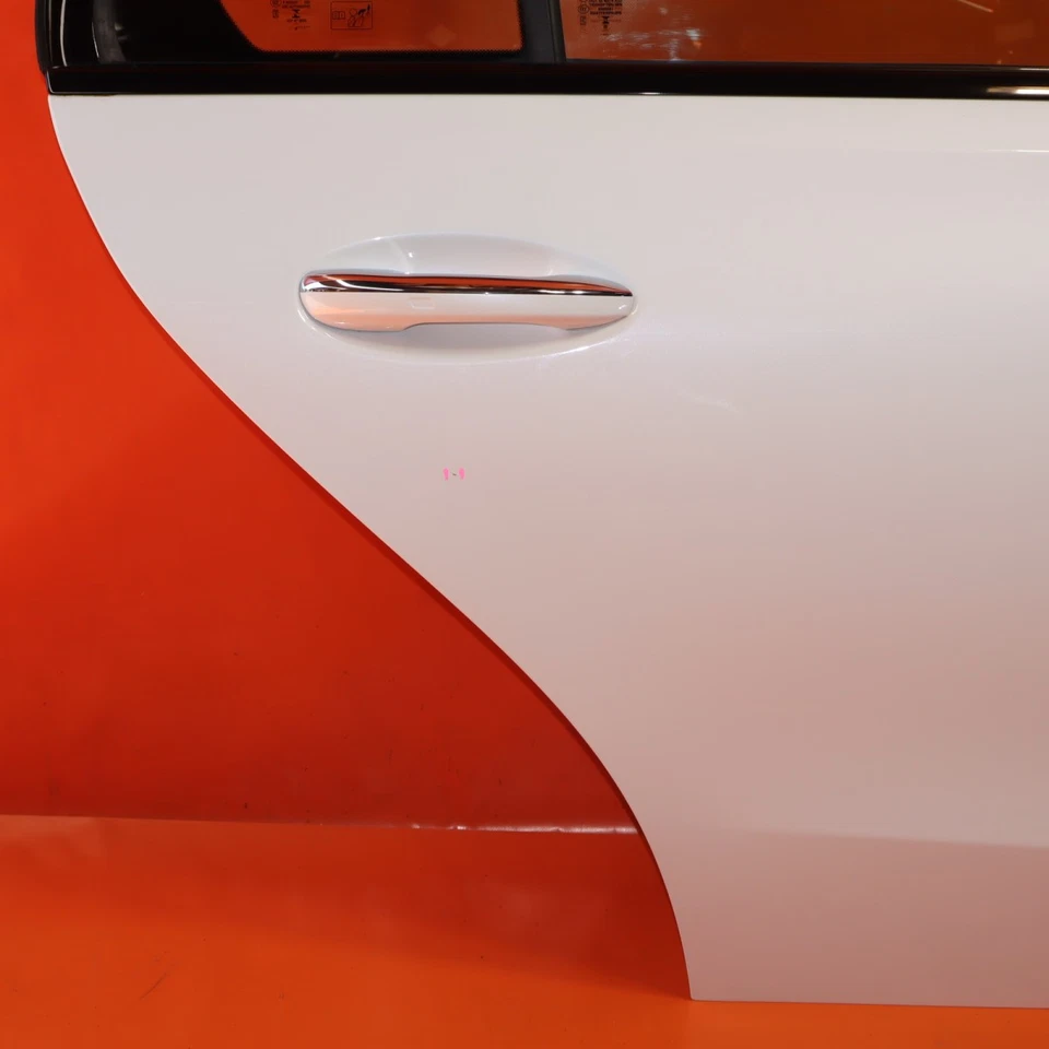 MERCEDES BENZ C43 AMG PUERTA DERECHA PASAJERO TRASERO 2023 2024 2025 A2067327600 OEM Foto 3 de 4