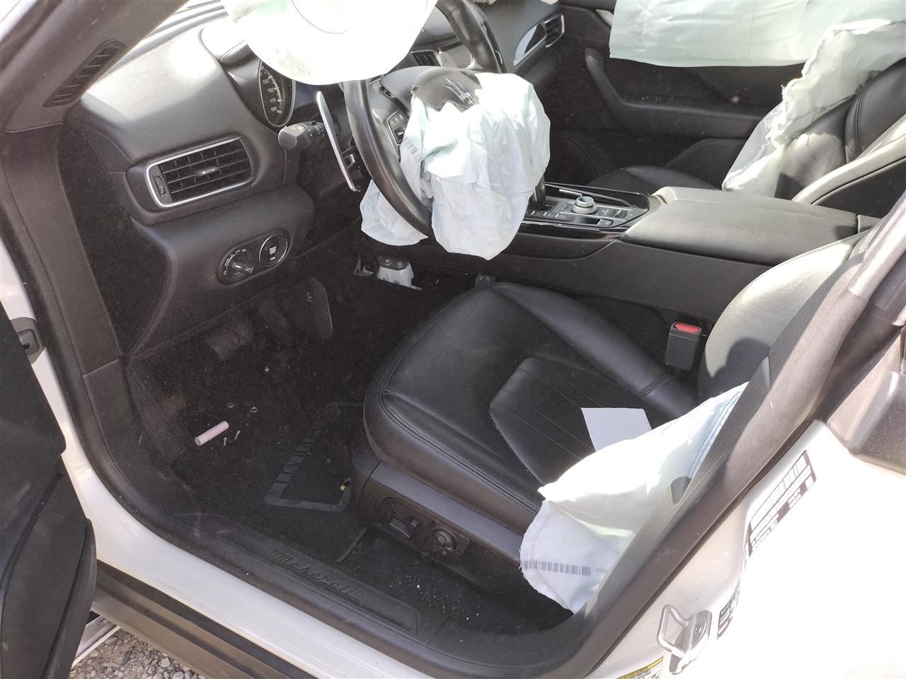 RH FRT LOCK ACTUATOR					 OEM 2019 MASERATI LEVANTE 1YR WRNTY