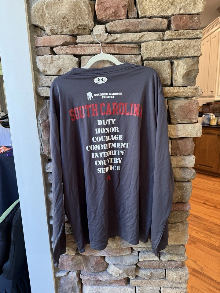 University of South Carolina Under Armour Wounded Warrior Project Shirt XXL - Image 3 of 3