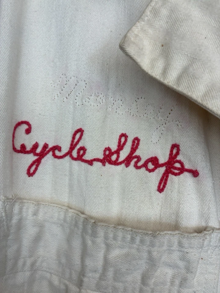 Vintage Schwinn Factory Trained Service Coat - Image 4 of 4