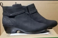 JBU BY JAMBU "NINA" FLORAL DETAIL ANKLE BOOTS 