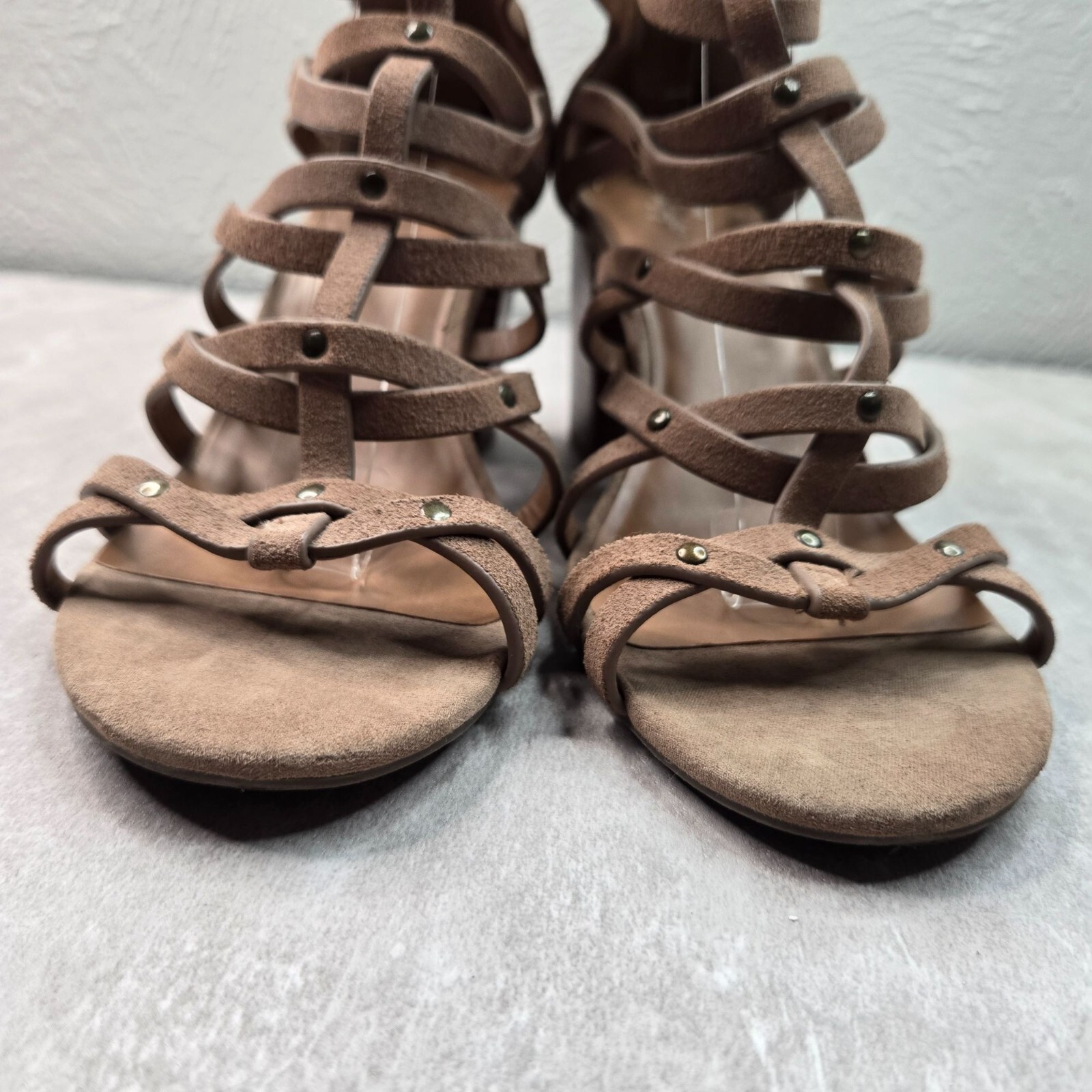 Crown Vintage Gladiator Heeled Sandals Sz 9.5 Tan… - image 3