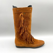 Minnetonka Womens 8 Studded Fringe Boots Tan Suede Moccasin Festival Retro 70s