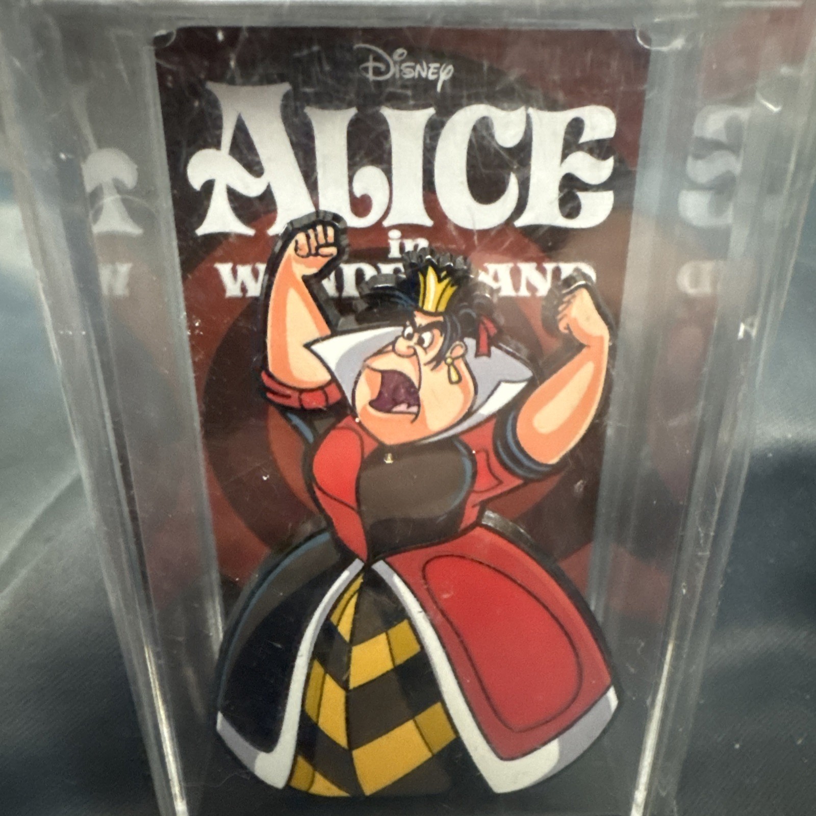 Disney - Alice In Wonderland - Queen Of Hearts #605 - Enamel Pin - FIGPEN - NIB