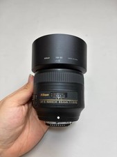 Nikon AF-S NIKKOR 85mm f/1.8G Lens for Nikon F