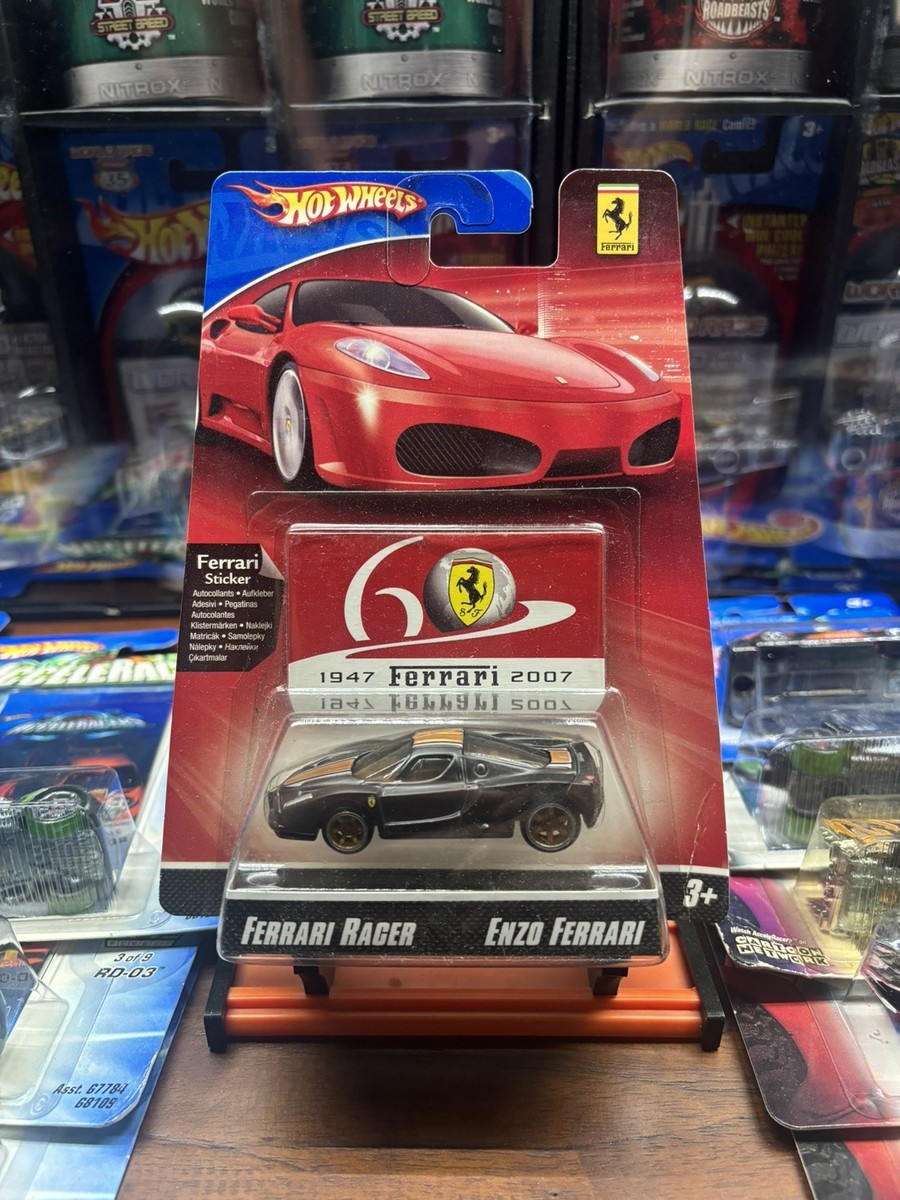 HOT WHEELS 2007 FERRARI RACER #17 ENZO FERRARI BLACK SHIPS W