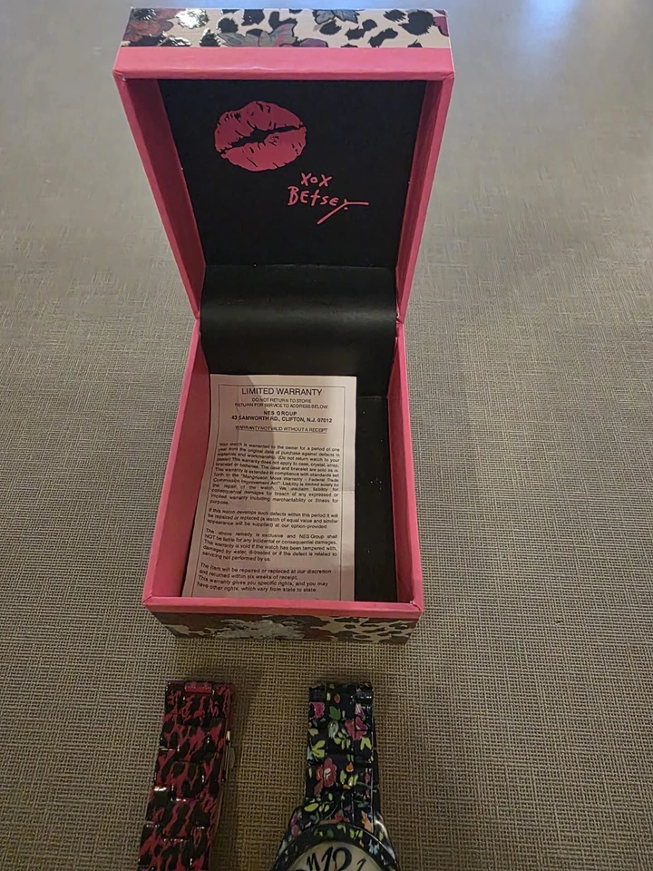 Betsey Johnson Watch Set Betsy Blue Floral Ceramic /  Pink Cheetah Leopard  - Image 2 of 4
