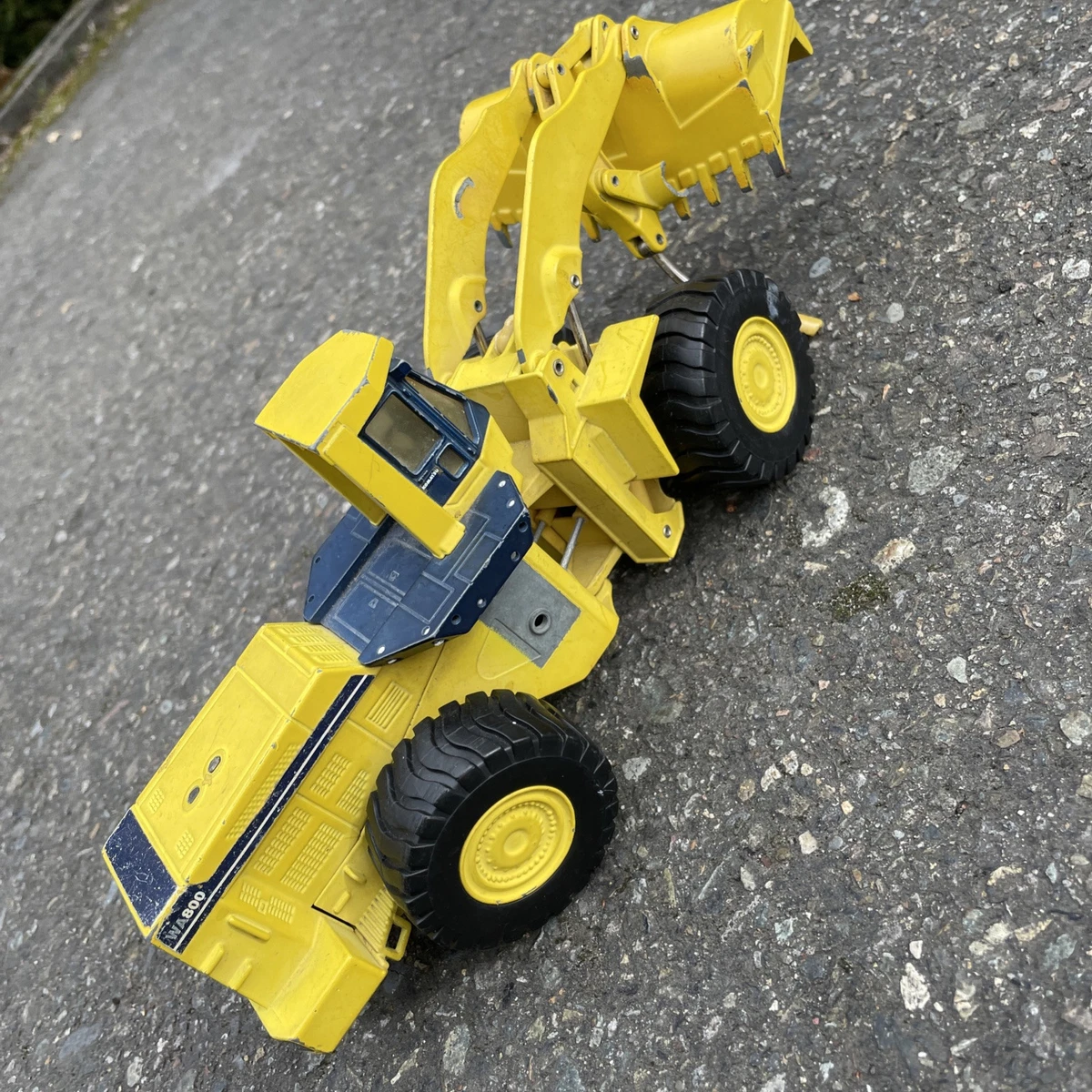 Joal Komatsu 1:50 Diecast Construction Loaders for sale | eBay