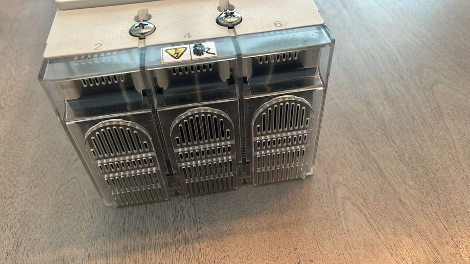 Siemens HJGA 3VL4140-3RR30-0AA0 Circuit breaker 400 A HJX3P400 SWITCH - Image 3 of 4