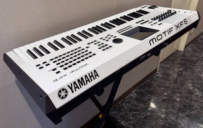 Yamaha Motif XF6 WH White 40th Anniversary Edition, 1gig flash