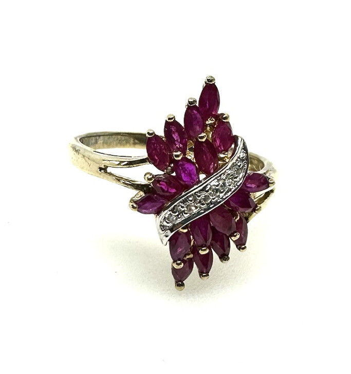 9ct Gold Ruby Ring Yellow Gold Ruby Diamond Ring … - image 3