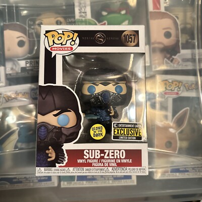 Funko Pop! Vinyl: Mortal Kombat - Sub-Zero (Glows in the Dark) -...