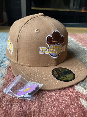 7 1/8 Capanova Texas Rangers Bikini Bottom Sandy Cheeks Spongebob Fitted Hat Pin