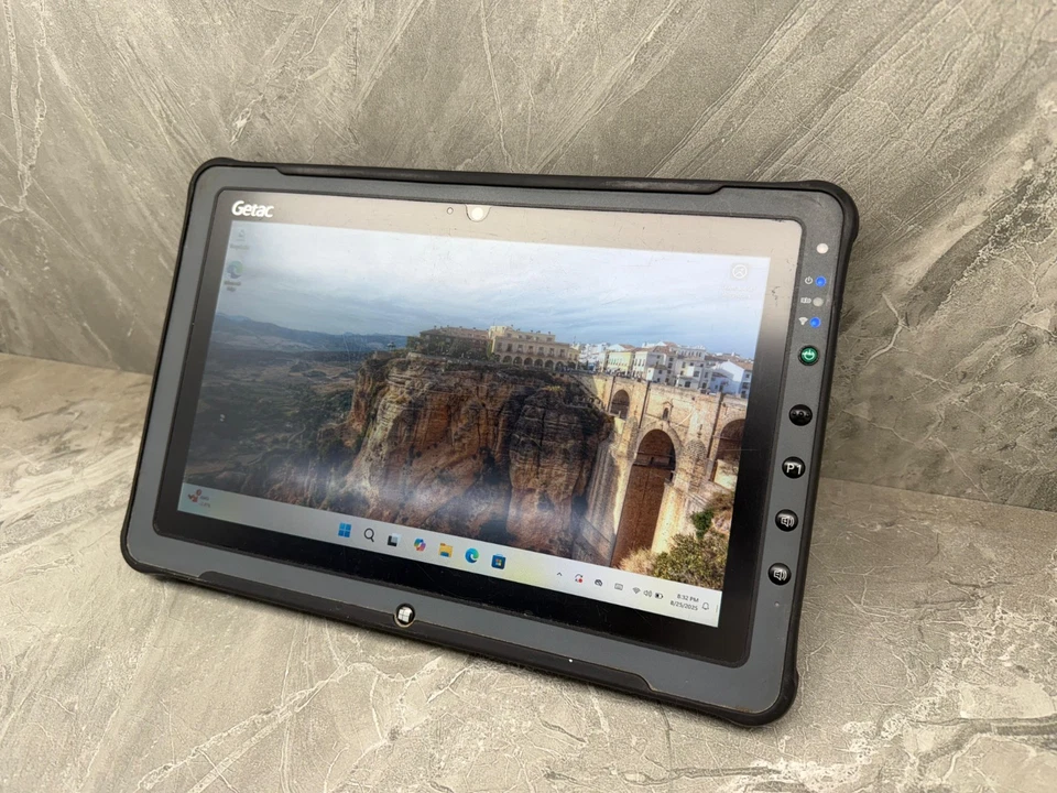 GETAC F110 G4 Rugged Tablet i5-7200U 2.50GHZ 256GB SSD 8GB RAM | Win 11 PRO - Image 3 of 4