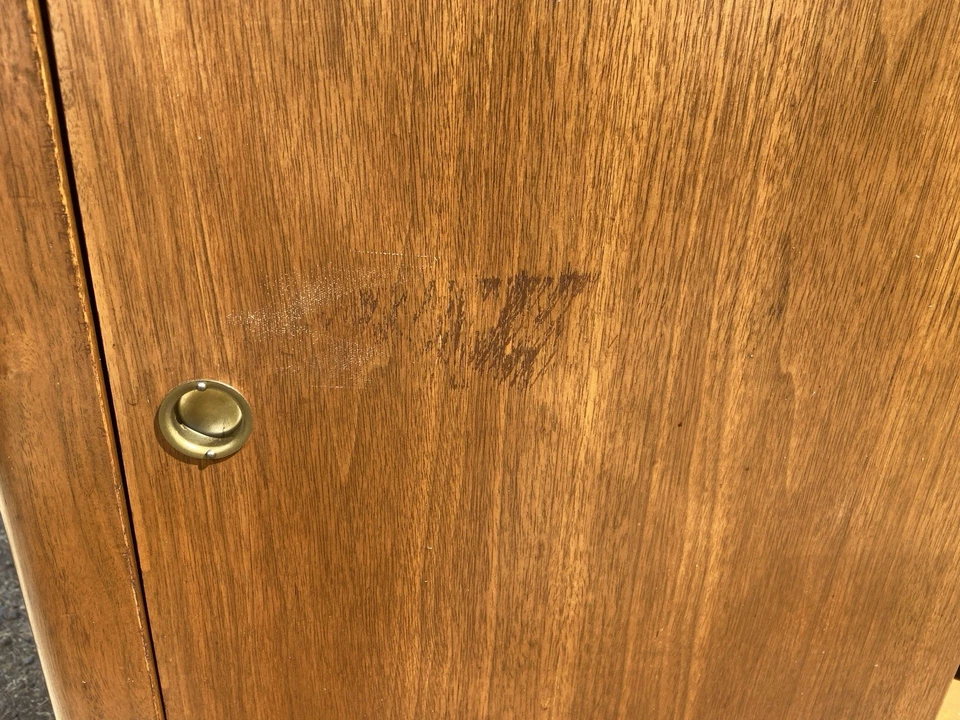 Mueble Jofco Vintage Mediados de Siglo Moderno Nogal Credenza Foto 3 de 4