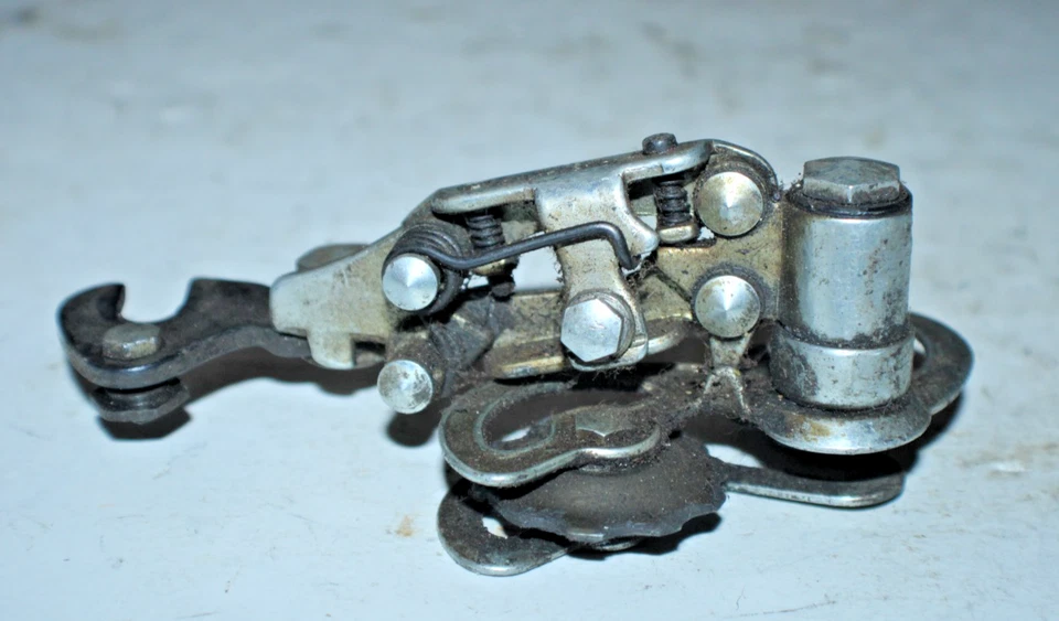 Desviador trasero extra Campagnolo Balentino corto alcance 7 velocidades Campy Silver Road Foto 3 de 4