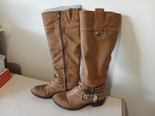 Marco Tozzi Tan boots with buckles / straps details Side zip size 6 / 39