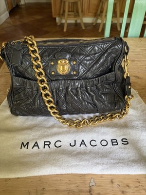 Marc Jacobs Black Medium Shoulder Bag Chain Strap Zip Closure Gold Hardware
