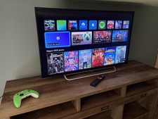 Sony Bravia 40" TV KDL-40W600B Black with stand, original remote power cord.