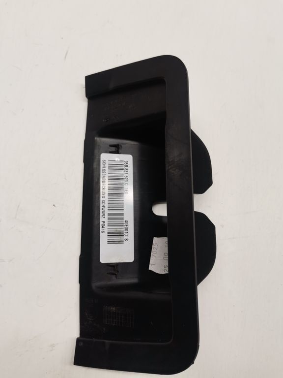Porsche Macan 2020 Other trunk boot trim element 95B827520 