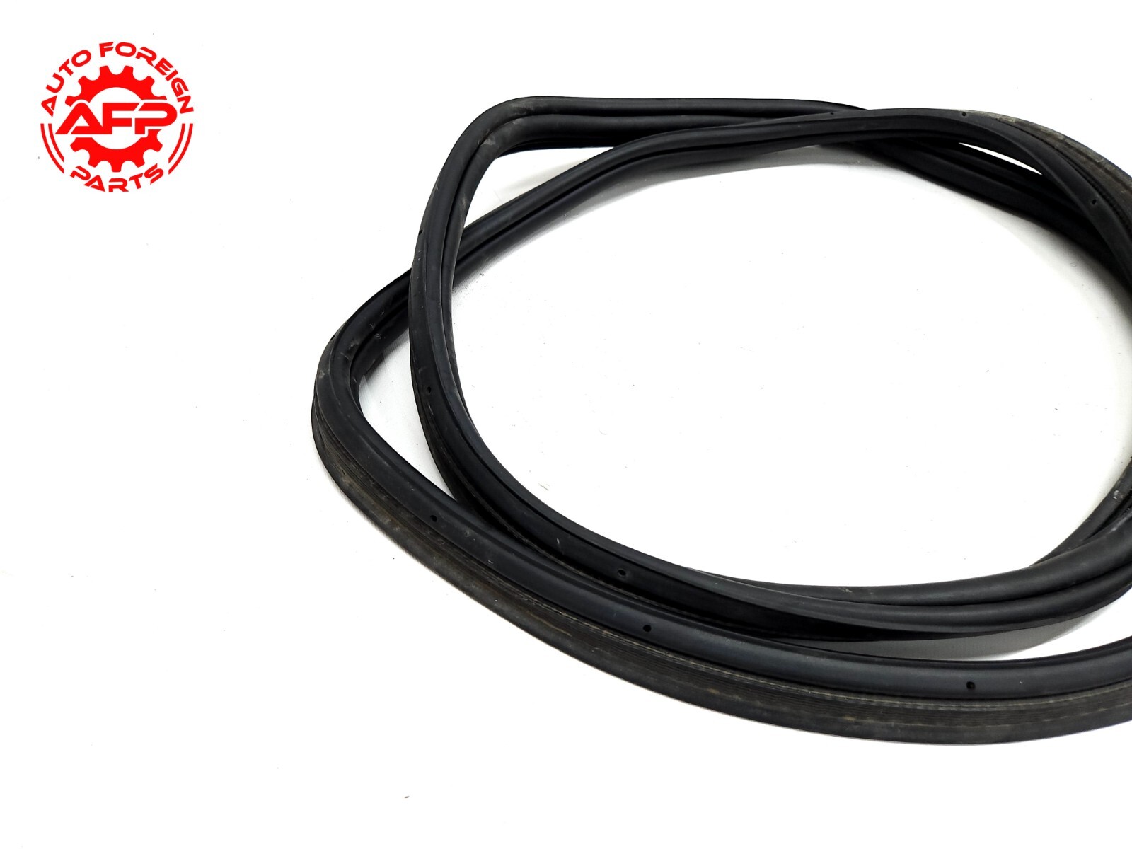 ⭐ 14-21 Maserati Quattroporte Rear Trunk Lid Boot Rubber Gasket Seal Molding Oem