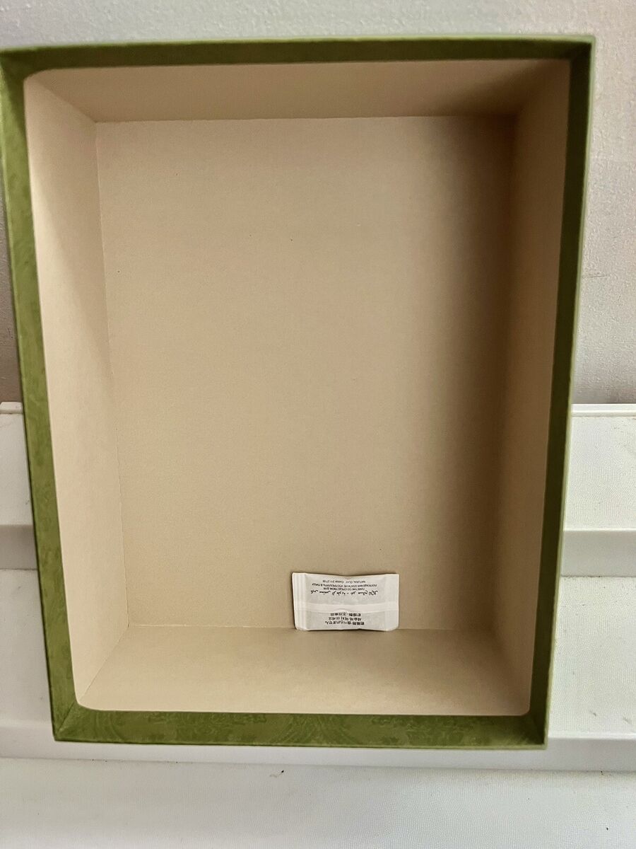 Genuine GUCCI, An Empty Gift Box , Storage Green Box Wallet Genuine GUCCI, An Empty Gift Box , Storage Green Box Wallet