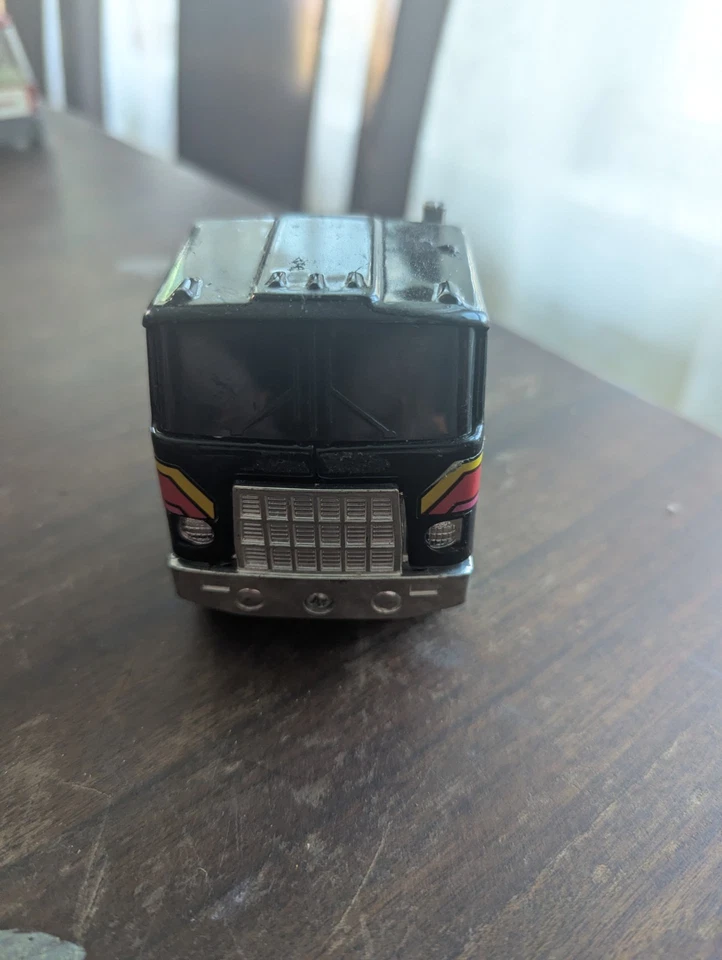 Semirremolque tractor Buddy L Mack de colección (sin remolque) Foto 2 de 4