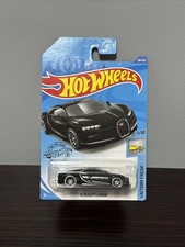 2020 Hot Wheels Factory Fresh '16 Bugatti Chiron Black #89 (HW6)