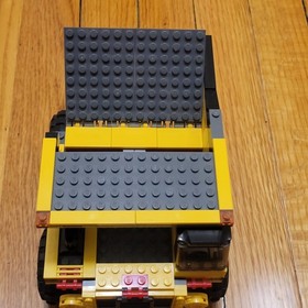 LEGO CITY: Mining Truck (4202) Read