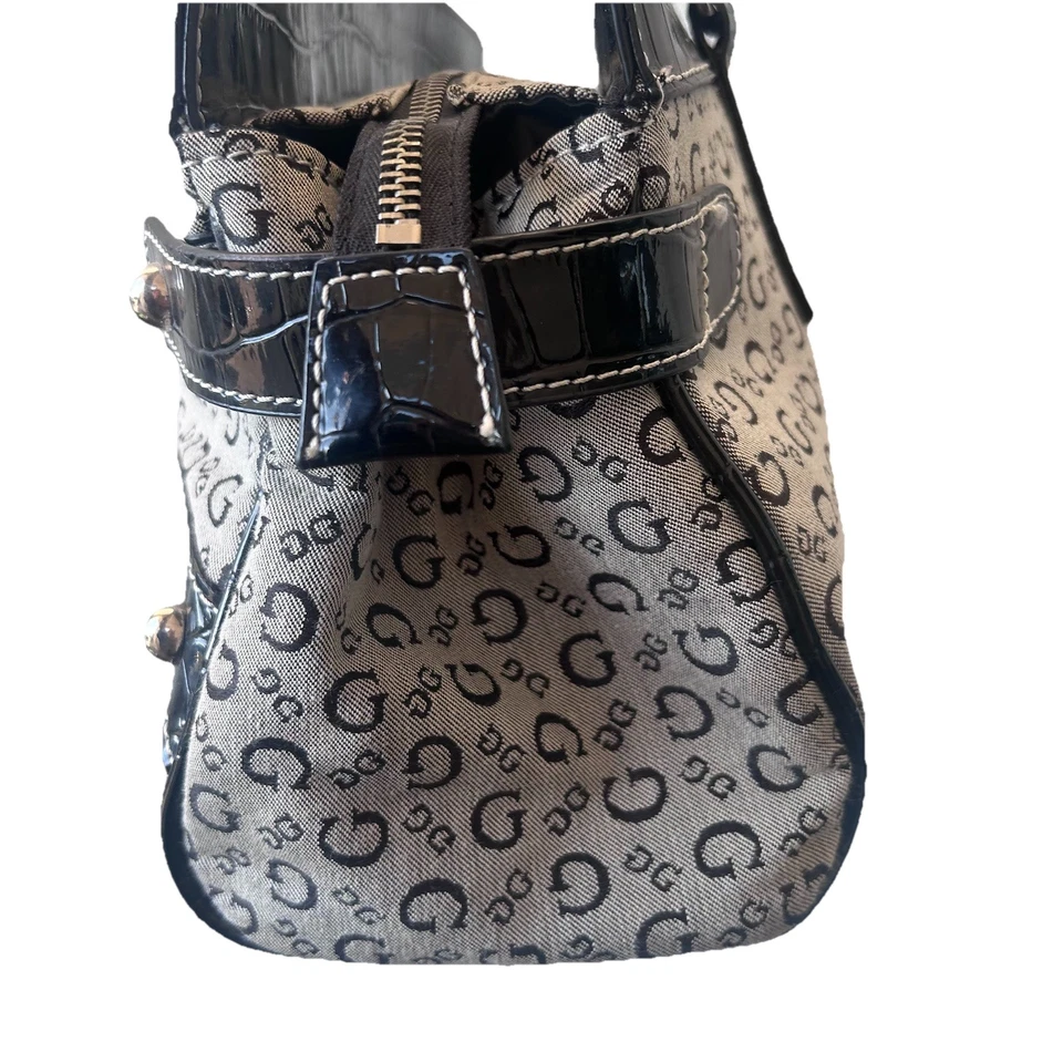 Bolso de mano Y2K Guess monograma QUATRO G SI206531 Foto 4 de 4