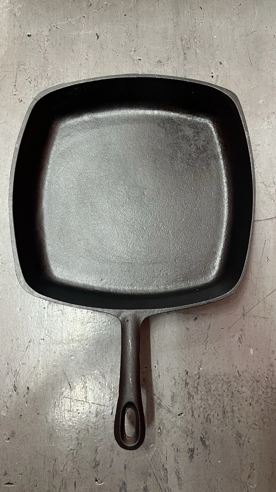 Vintage Birmingham Stove Range / BSR Cast Iron 10-1/4" Square Skillet