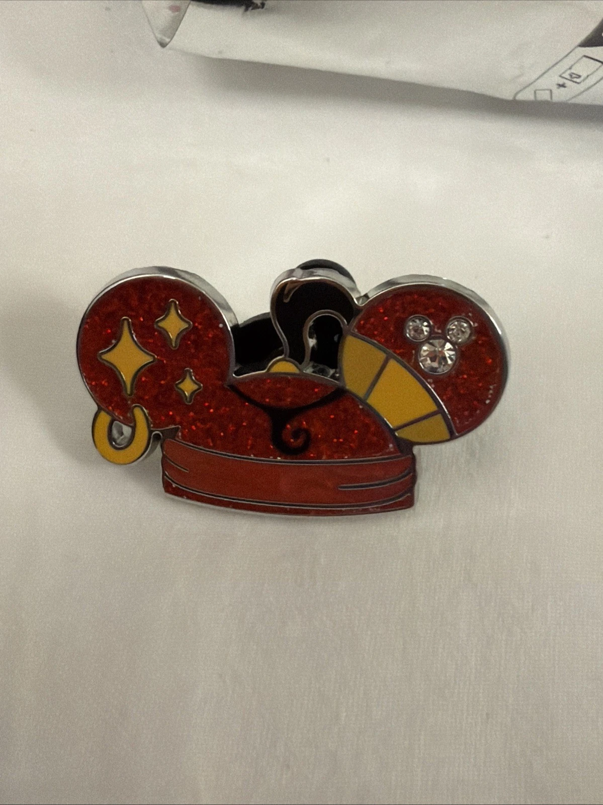 2025 Disney Hidden Mickey Pin Red Genie Jafar Ear Hat Super Chaser Wave B WDW