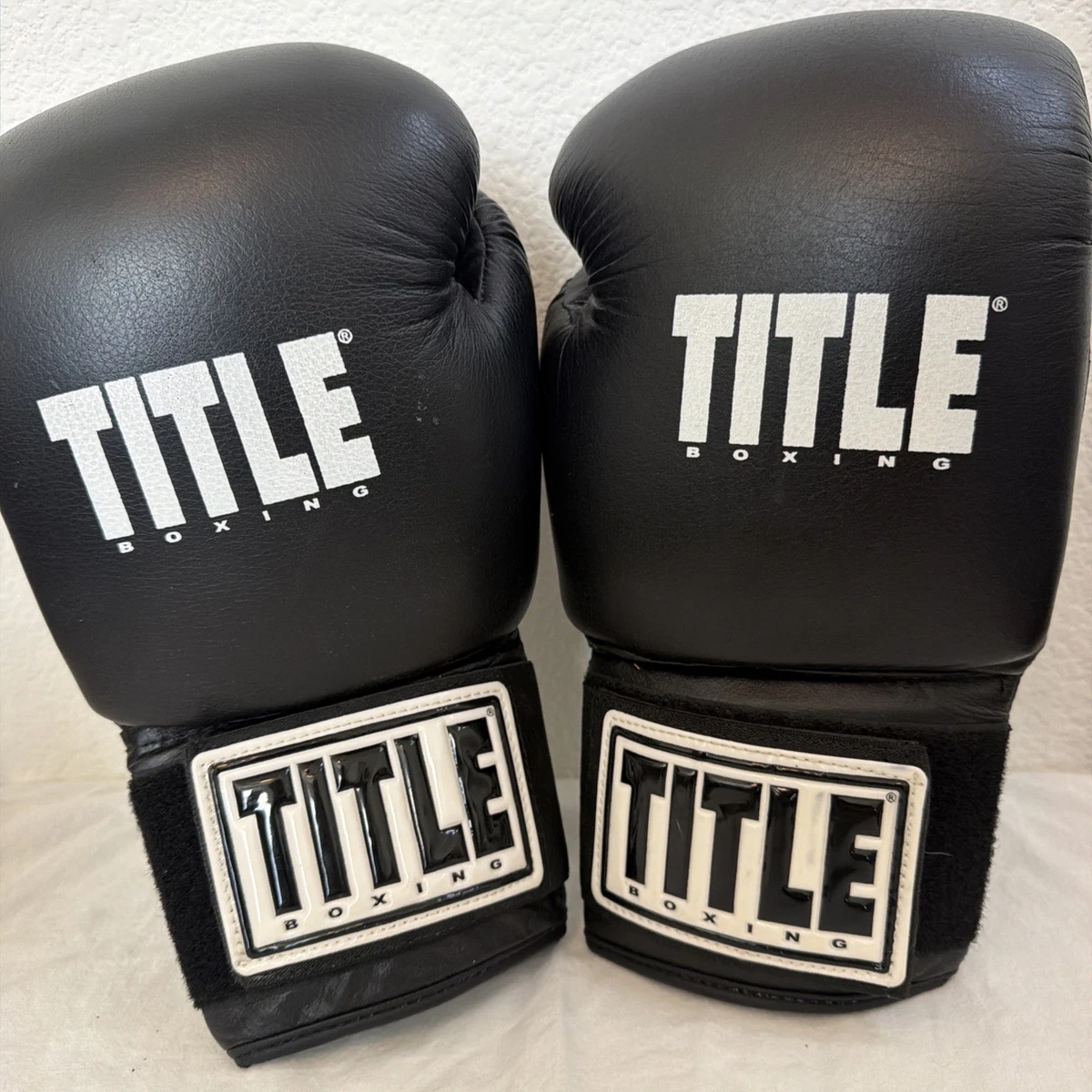 タイトル ボクシンググローブ16オンス TITLE Boxing 16 oz. Weight Boxing Gloves for sale | eBay