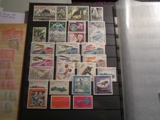 Monaco 25 timbres neufs** et 2 oblitérés . Cote 20 €. TTBE.