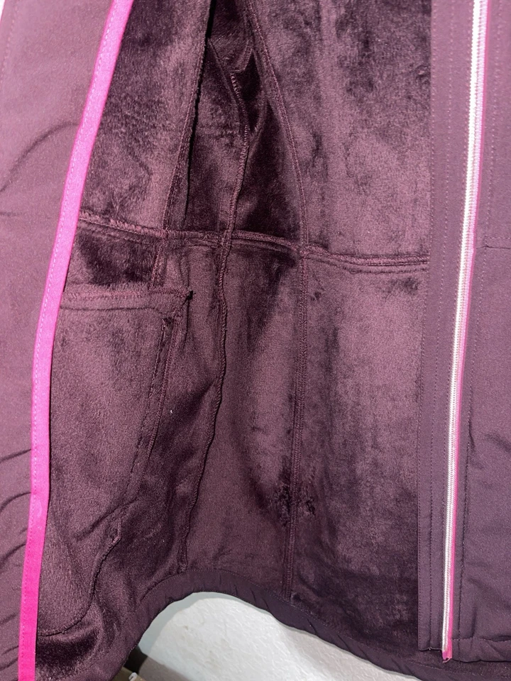 Abrigo Michael Kors Niñas 16 Morado con Cremallera Rosa Forrado de Vellón Carcasa Suave Foto 3 de 4