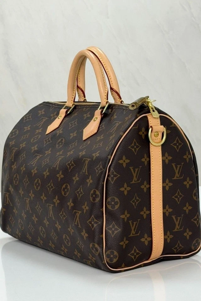 Mid-Range Handbags $1 Starts, Winner's Choice &  High-End Auctions!