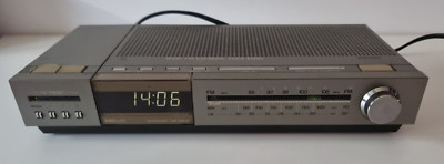 Philips D3602/02 FTD Electronic Clock Radio FM Wecker Fluorescent Tube MB Buffer