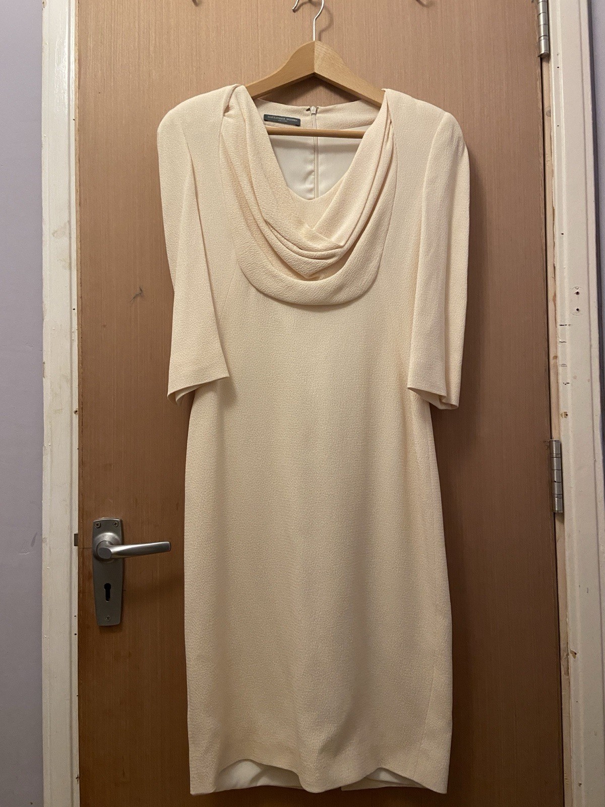 Alexander McQueen Cream Dress Size IT 40